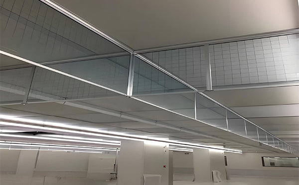 金凤玻璃挡烟垂壁