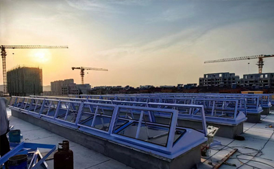 消防金凤排烟窗开启角度